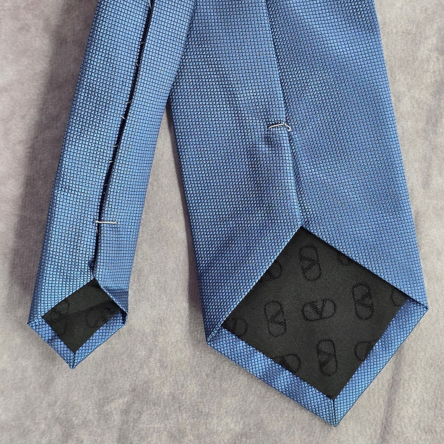 Vistini Blue Solid Box Checkered Pattern Executive Corporate Men's Neck Tie