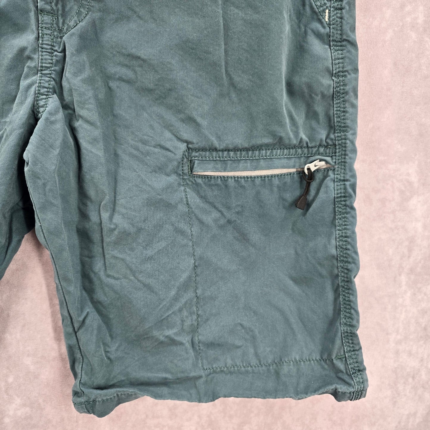 Wrangler Jeans Co Performance Series Green Cargo 5 Pocket Shorts VTG Mens LRG 33