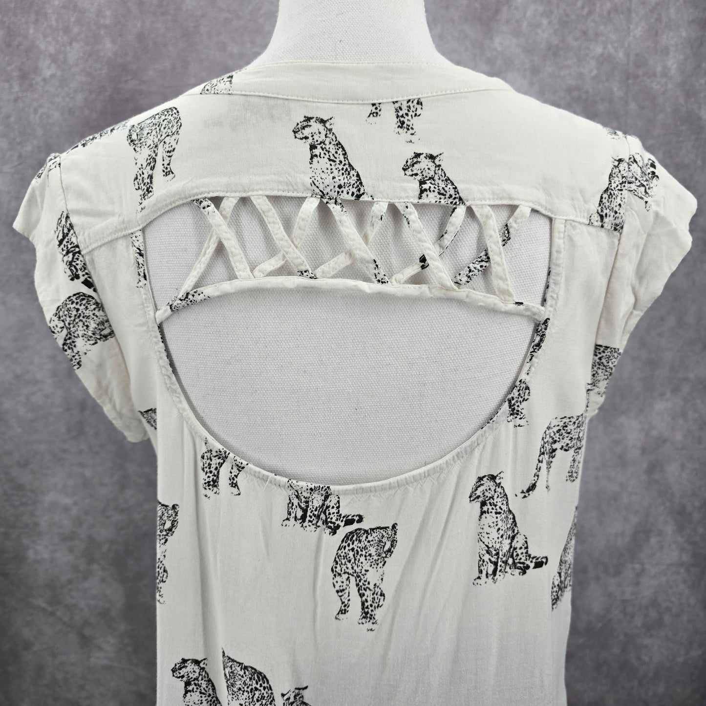 Studio Y White Black Leopard Print Cutout Crisscross Button Up Top Medium
