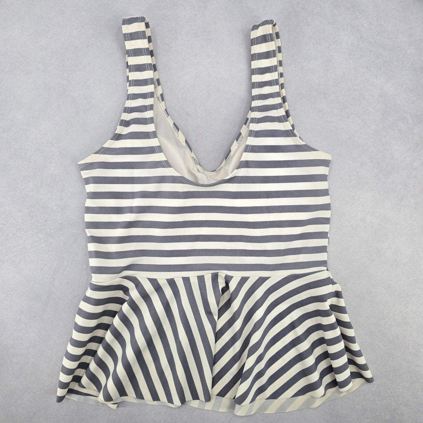 Cupshe Gray White Stripes Tankini Swimwear Crop Padded Top Beach XS Extra Small