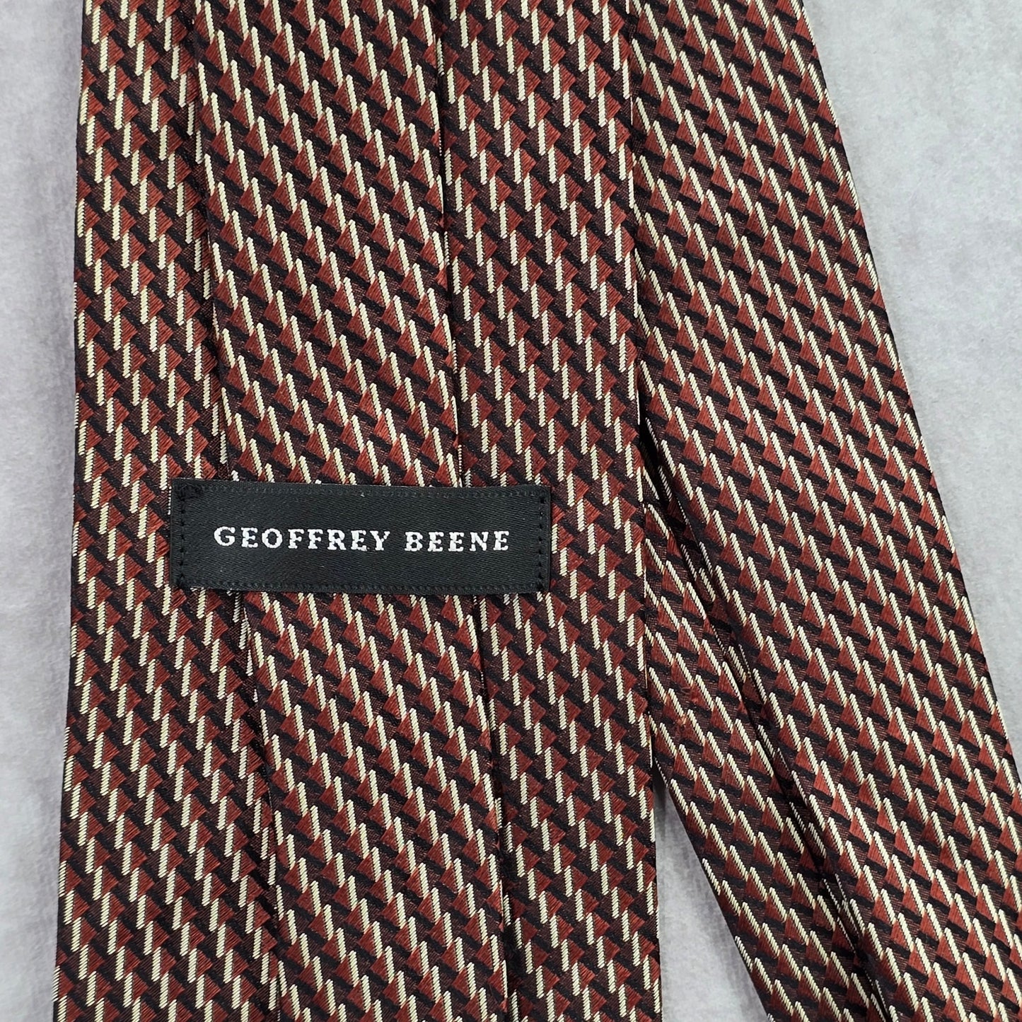 Geoffrey Beene Brown Black White Geometric 100% Silk Men's Neck Tie NWOT