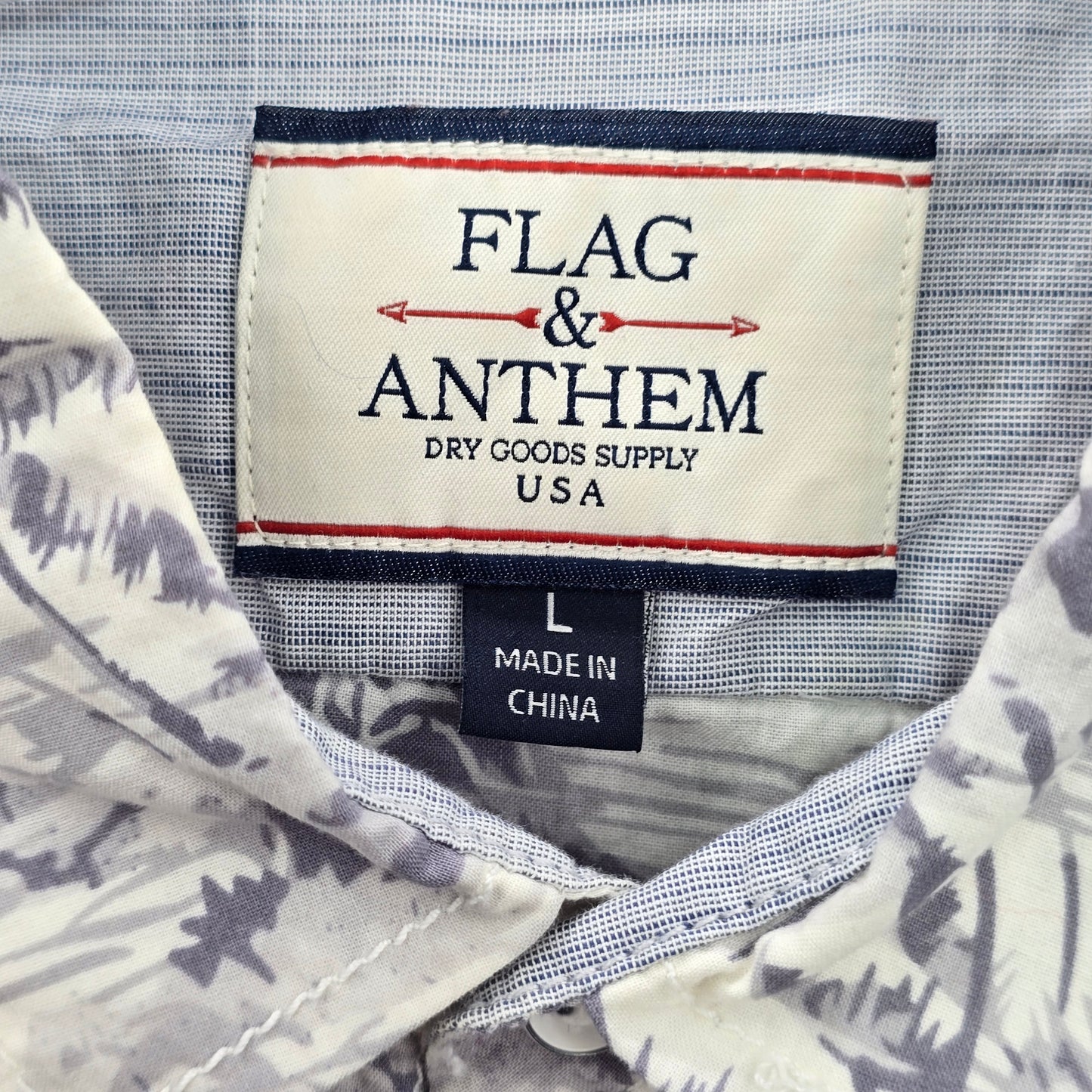 Flag & Anthem White Beach Palm Tropical Surf Island Vintage Hawaiian Shirt Large