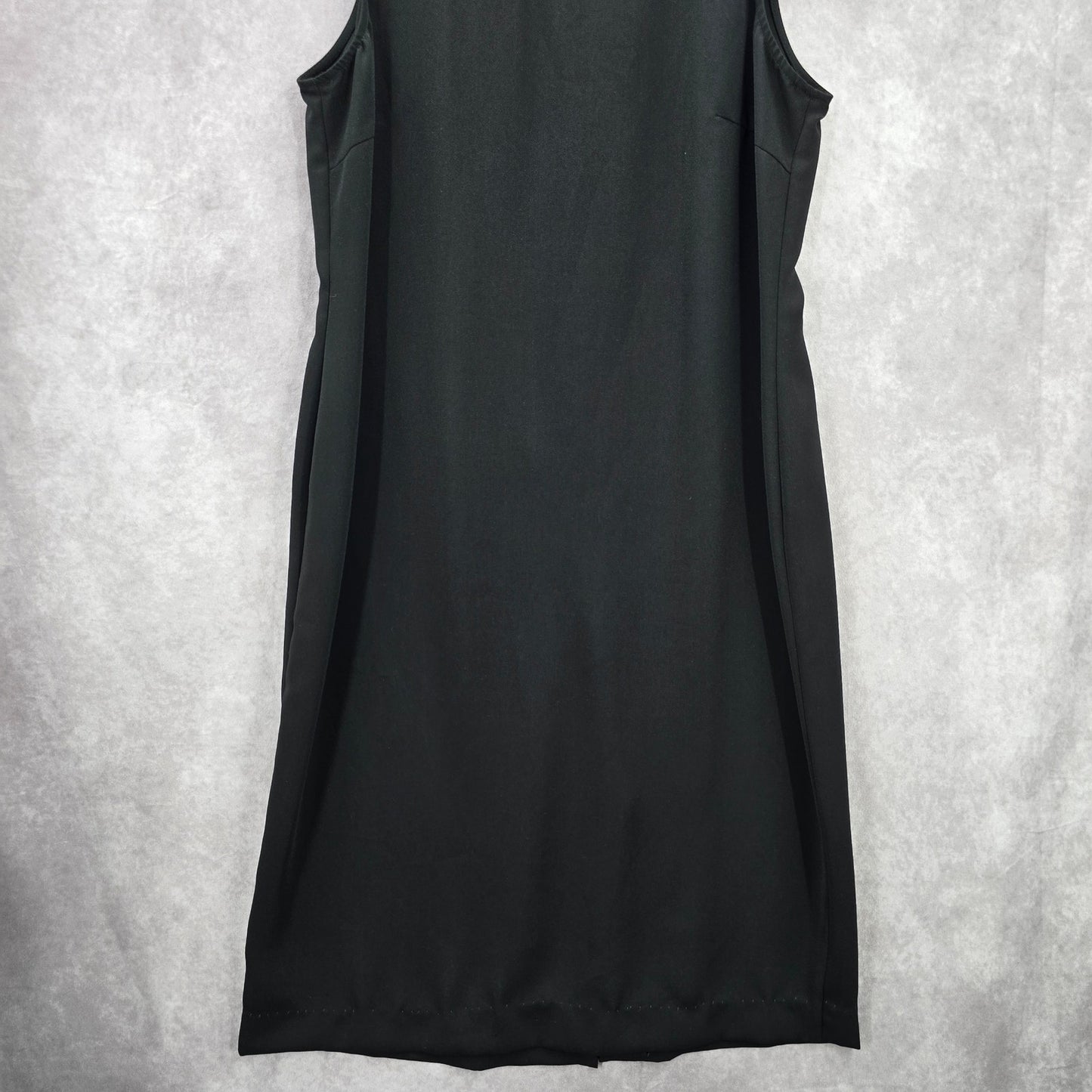 Willow Ridge Black Sleeveless Knee Length Slit Formal Dress Large