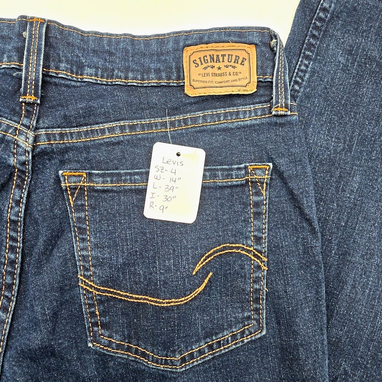 Levi's Strauss & Co Mid Rise Straight Blue Denim Jeans Pants Bottoms Small 4
