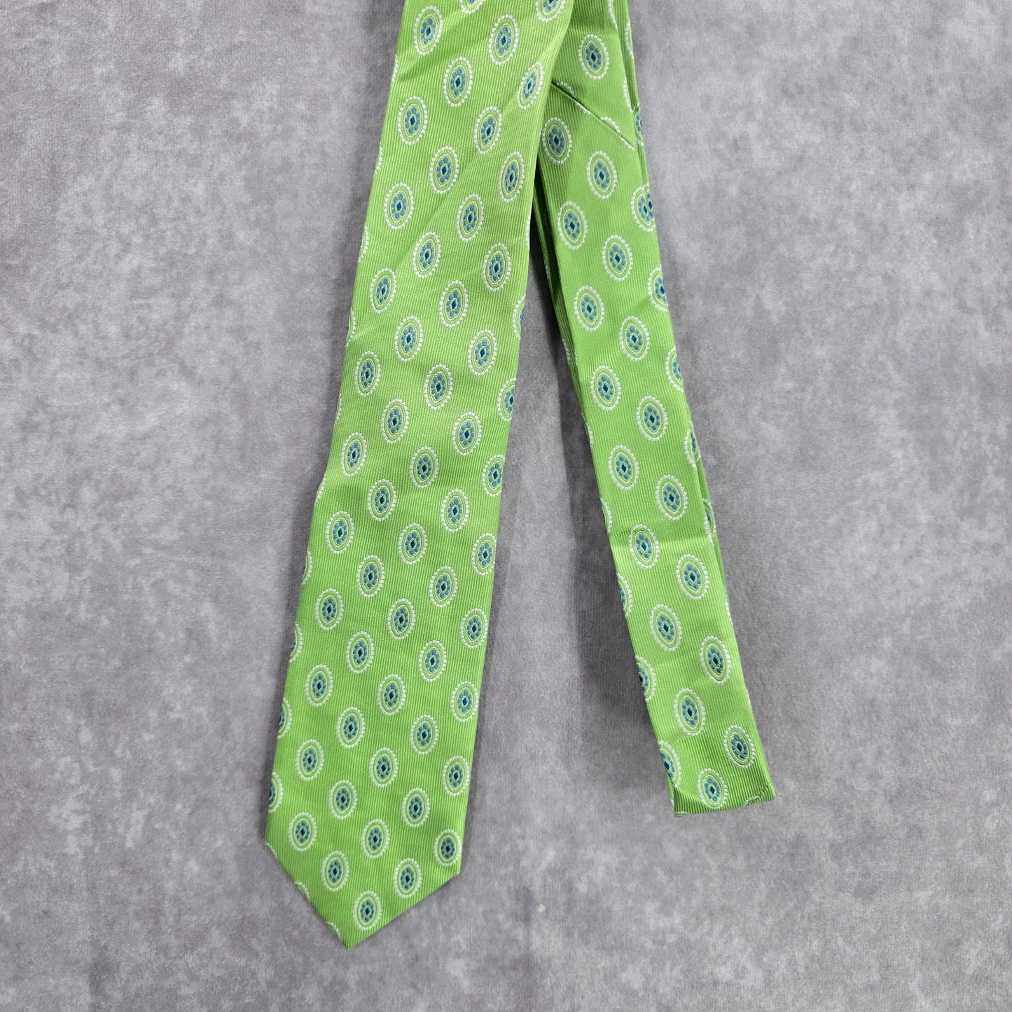 Jos. A. Bank Green Traveler 100% Silk Stain Executive Resistant Men's Neck Tie