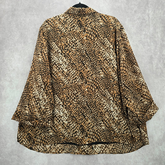 022. Maggie Barnes Brown Animal Print Button Down Short Blouse Top Plus 32W