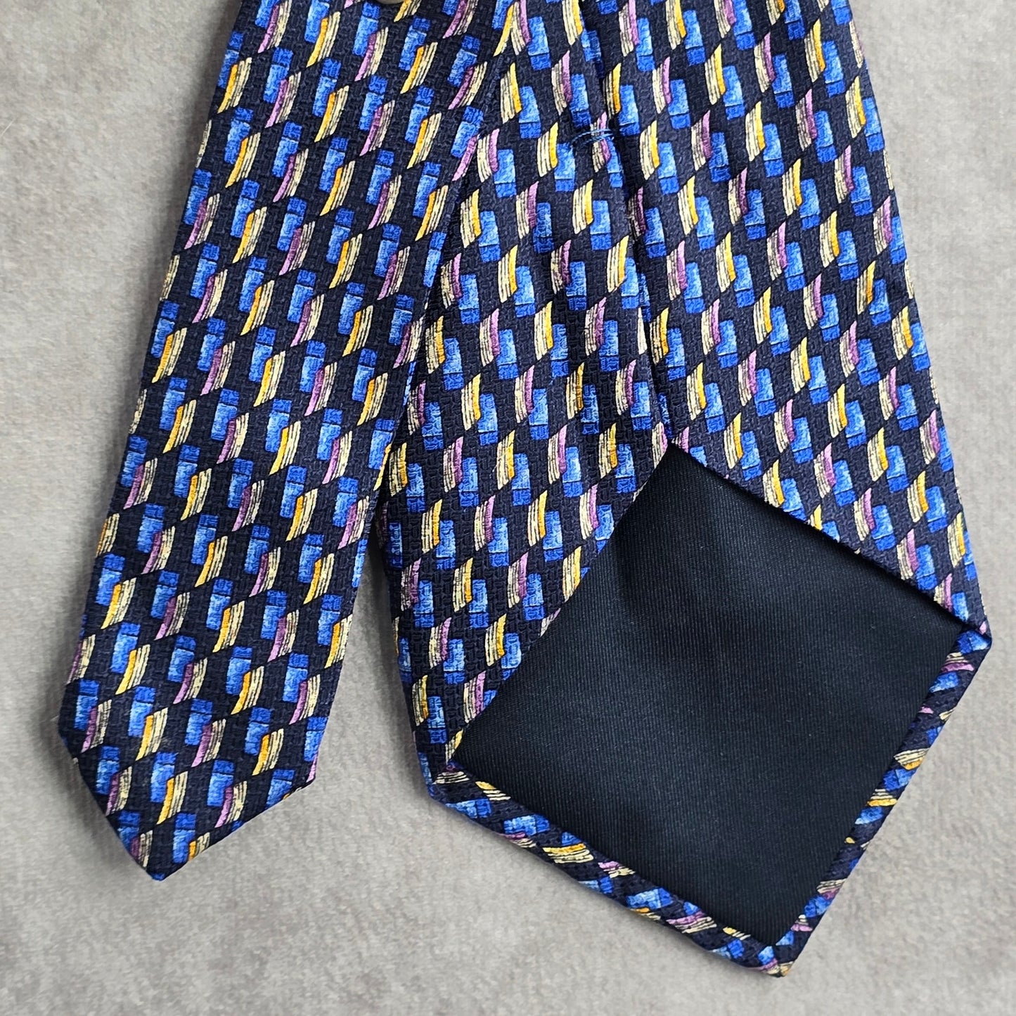 Barneys New York Blue Yellow Geometric Repp 100% Silk Italy Men's Neck Tie NWOT