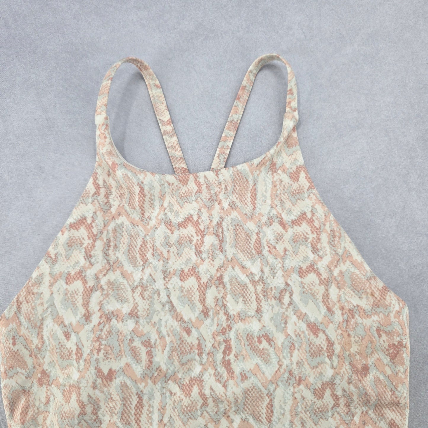 Old Navy Active Powersoft Cream Animal Crop Sports Bra Swim Top XS Extra Small