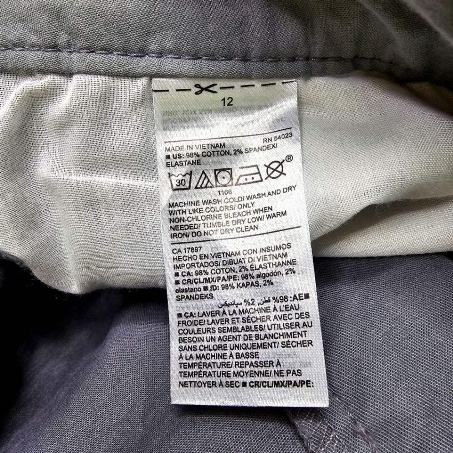 Old Navy Everyday Shorts High Rise Gray Casual Golf Size 12