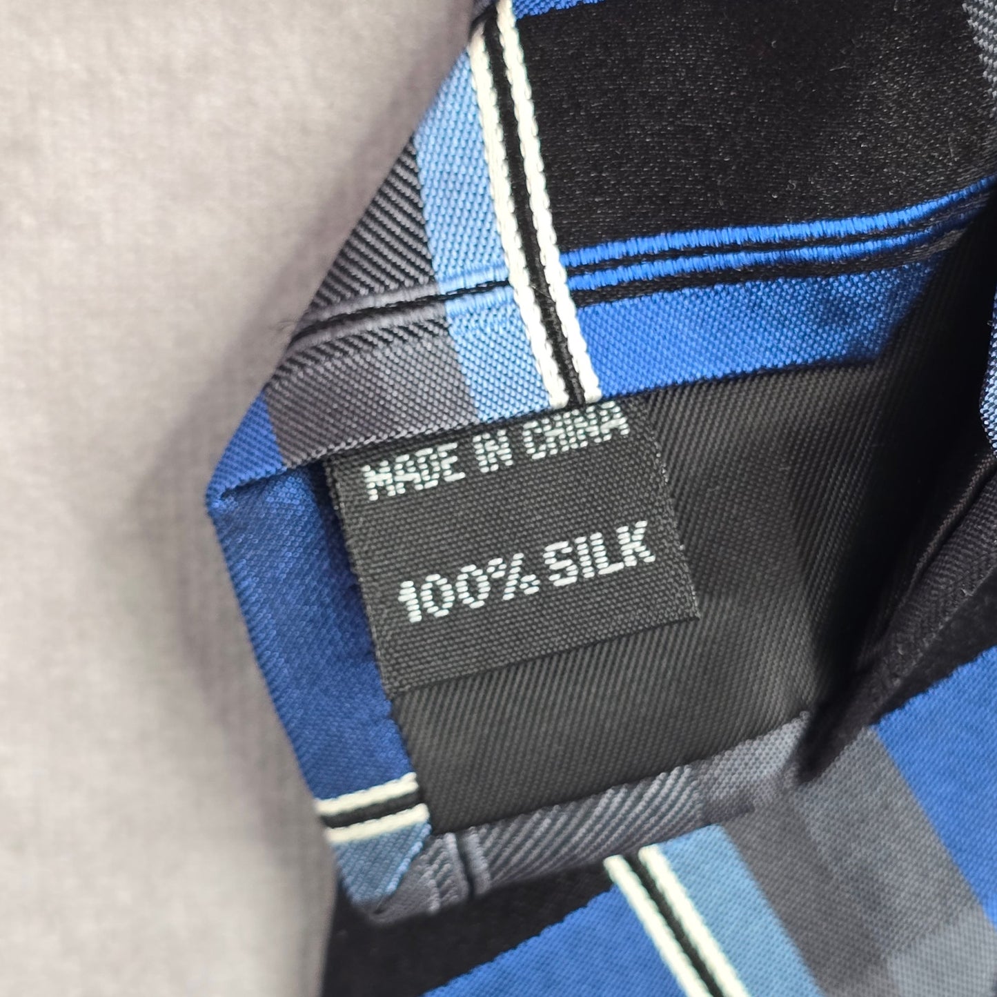 Arrow Blue Gray Black Plaid Tartan 100% Silk Men's Neck Tie NWOT