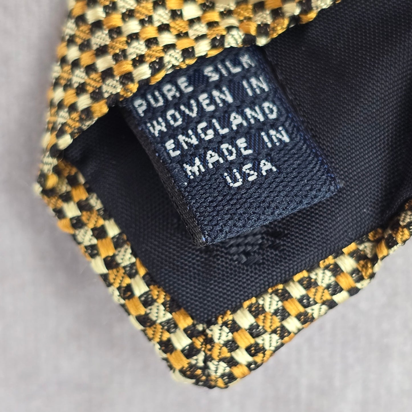 Brook Brothers Makers Gold Brown Weave Geometric Executive Neck Tie Men's