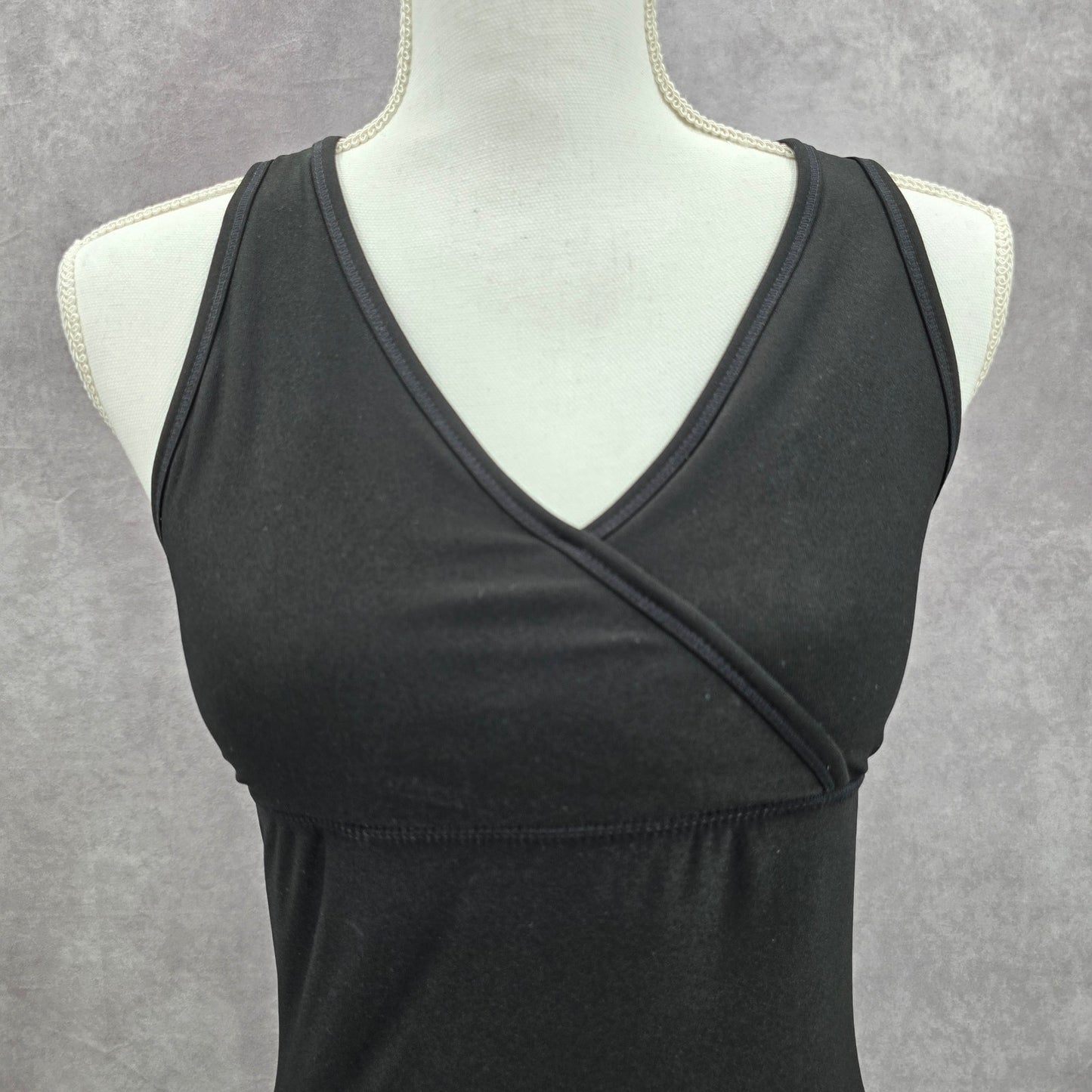 Danskin Now Black Crisscross Sleeveless Racerback Activewear Tank Top Small