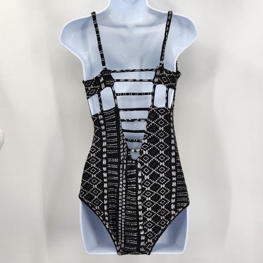 No Boundaries Black One Piece Swimsuit Adjustable Straps Bathing Suit M Medium