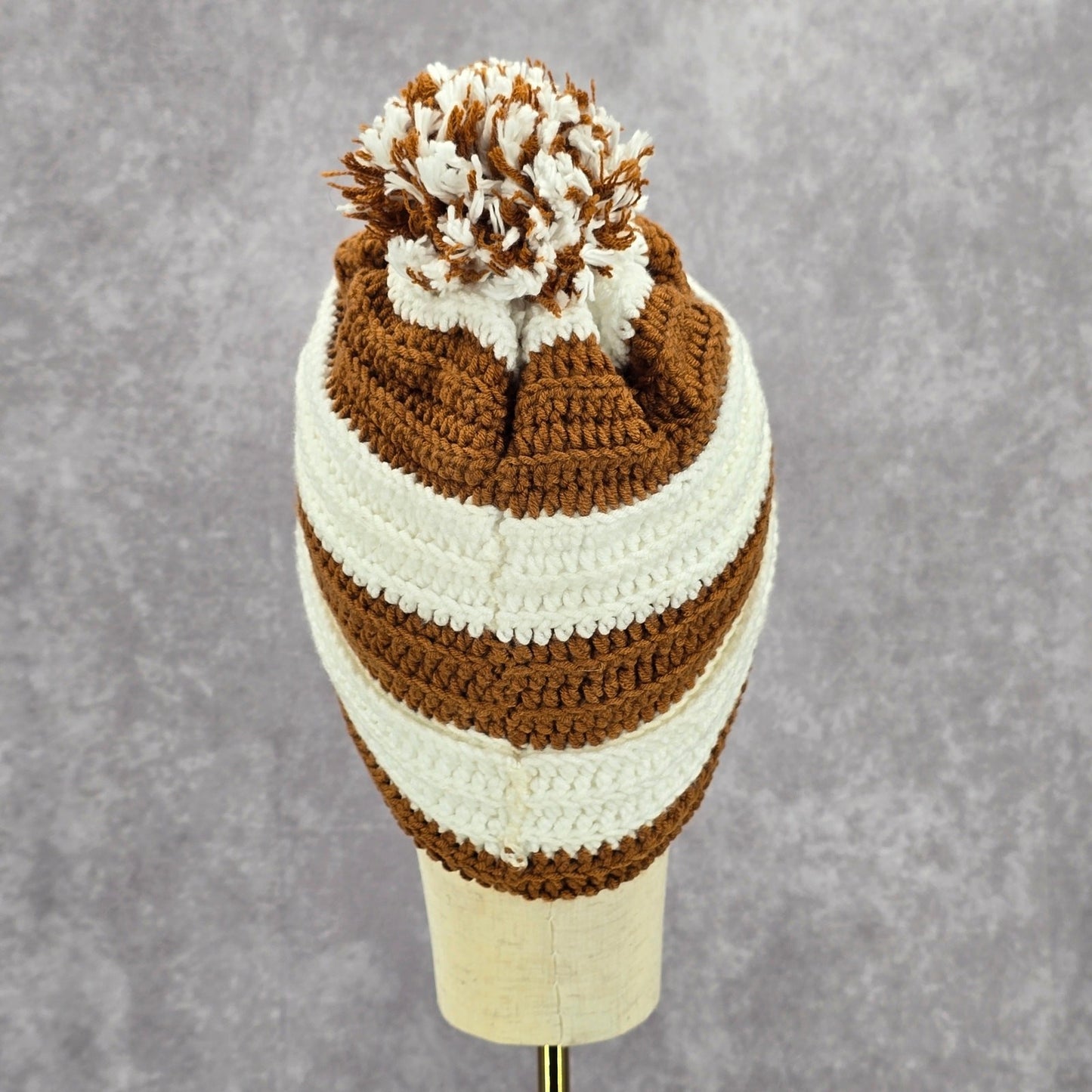 Brown Pom Pom White Cable Knit Vintage Y2k Funky Beanie Crochet Hat