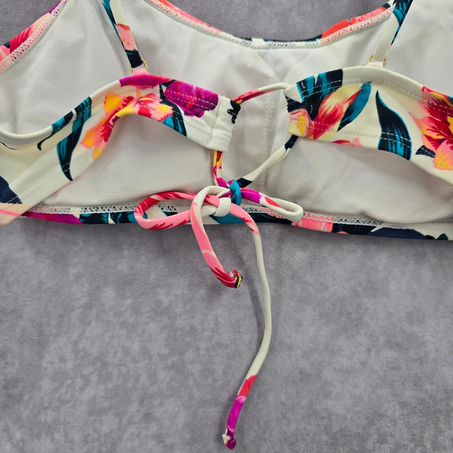 White Floral Bikini Top Padded Adjustable Strap Swimwear Swimsuit Small