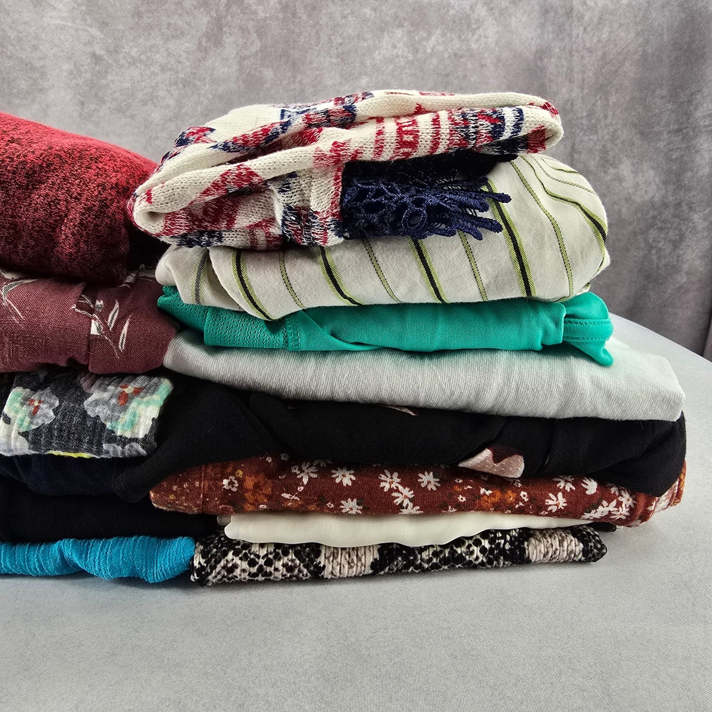 Lot of 14 Womens Tops Sweaters Tanks Random Mixed Bundle of 14 S Small