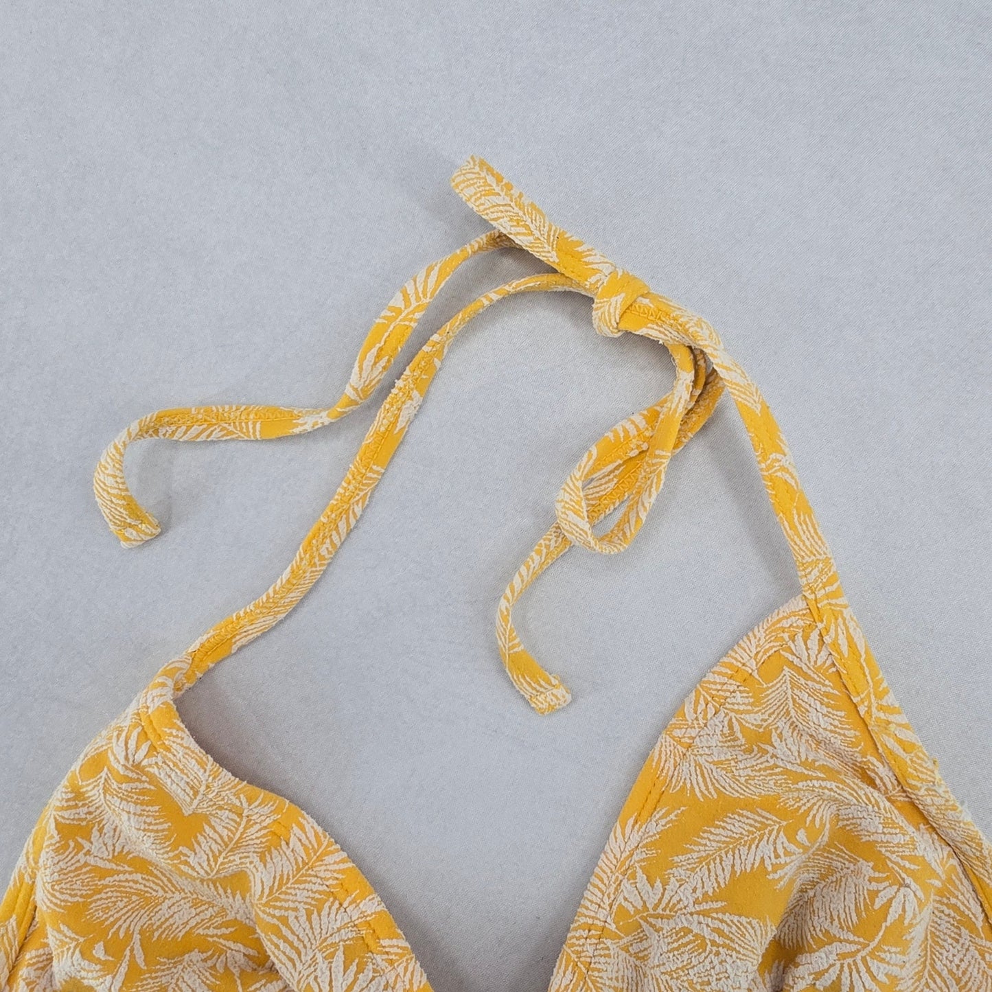 Xhilaration Yellow Tropical Boho Tie Swim Sports Bra Beach Bikini Top M Medium