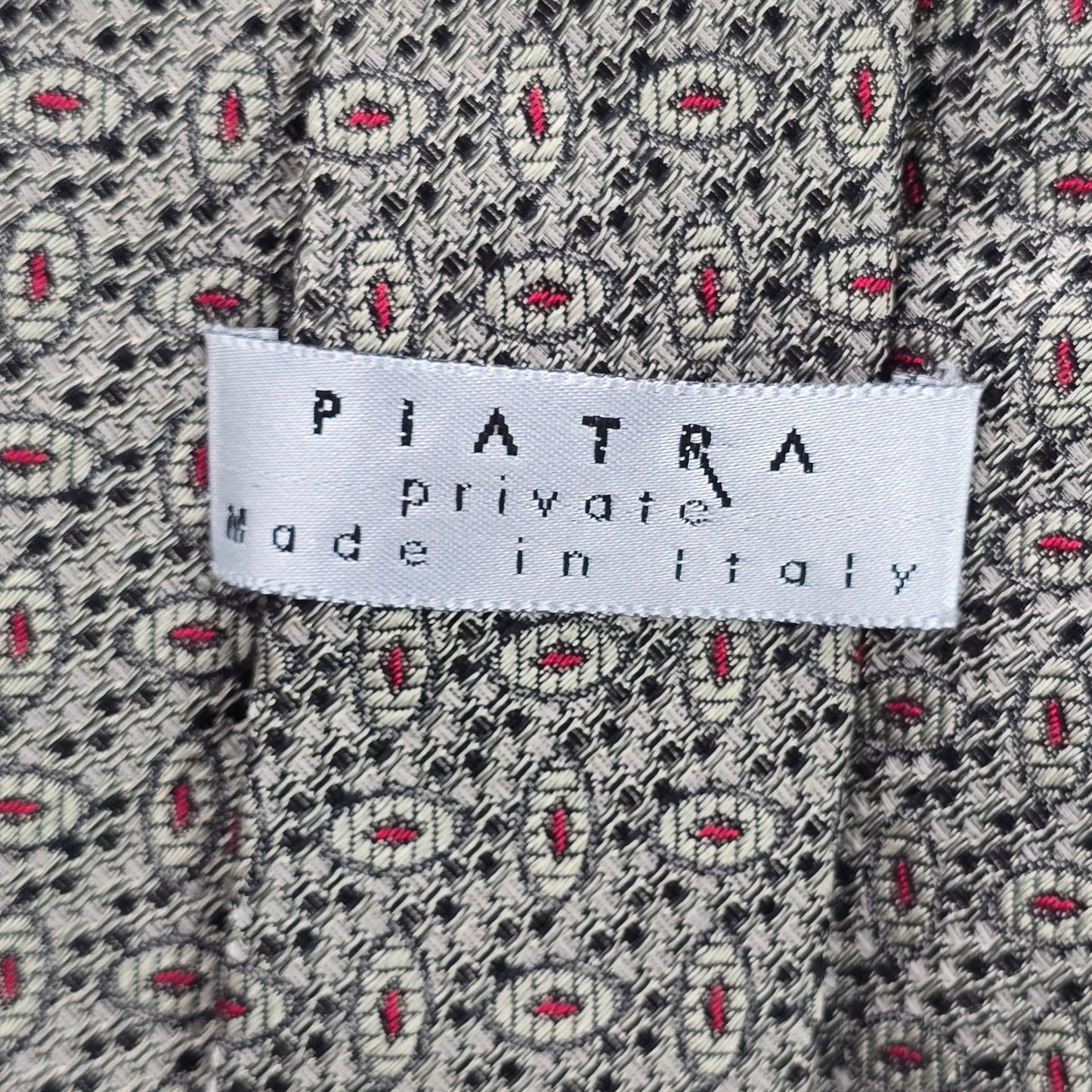 Piatra Private Gray Black Red Geometric Executive 100% Silk Italy Mens Neck Tie