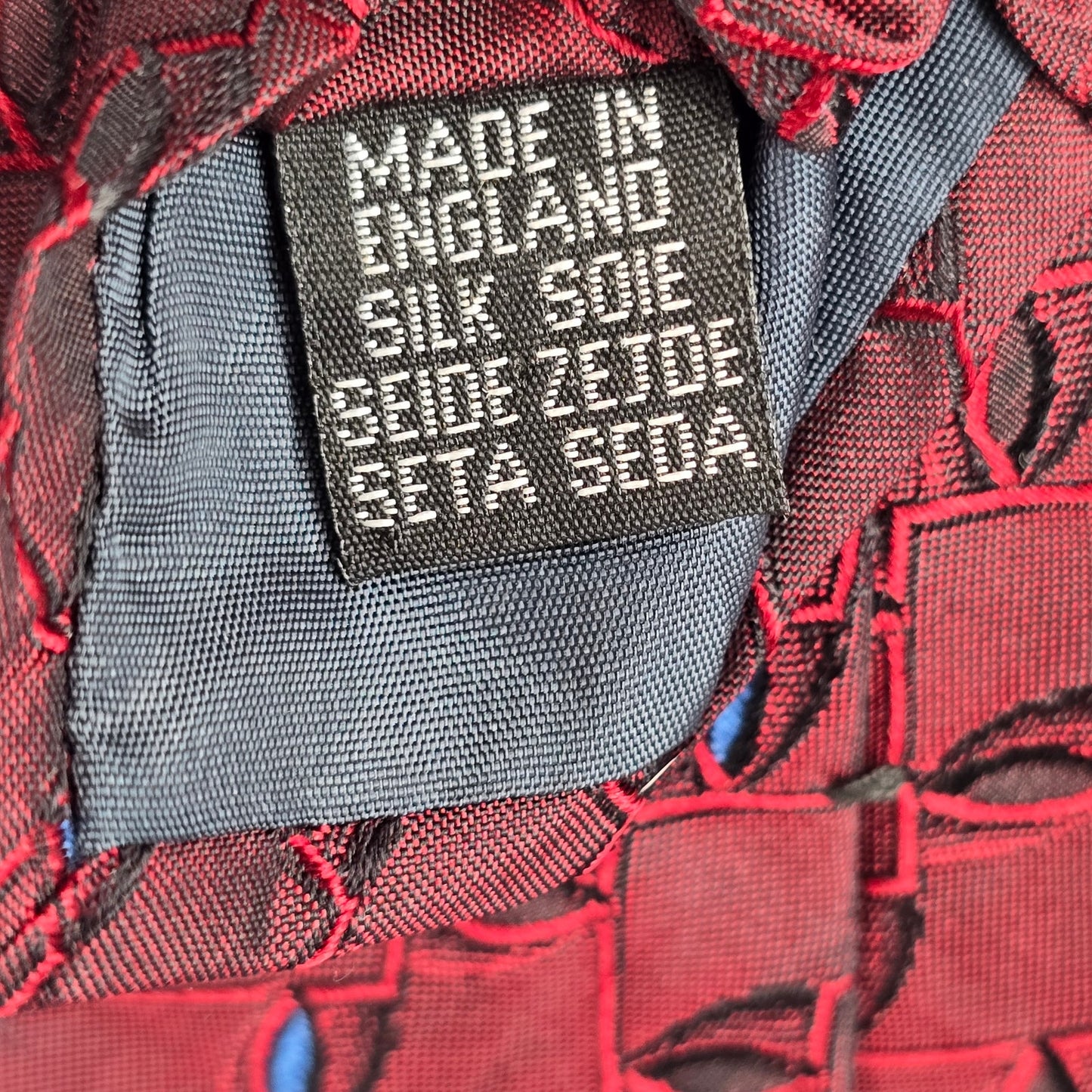 Austin Reed Red Blue Geometric Silk England Men's Neck Tie NWOT