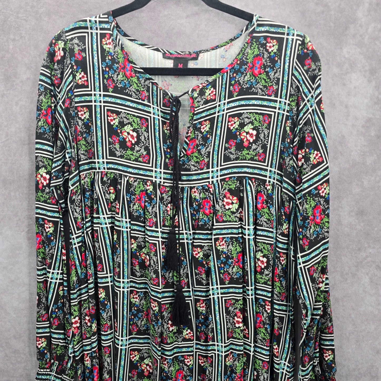 Rock & Roll Cowgirl Long Sleeve Black Floral Knee Length Western Dress Medium