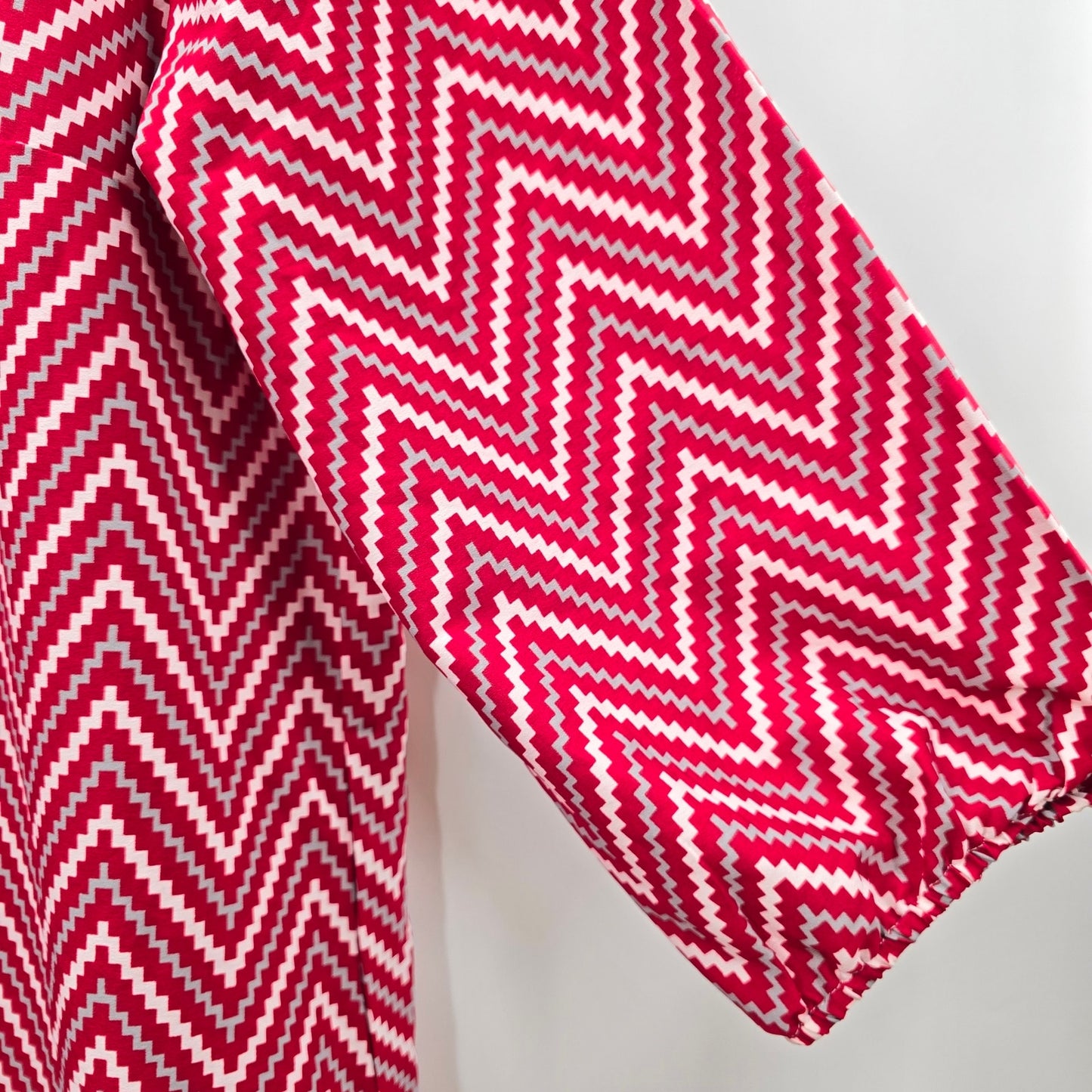 Live 4 Truth Red White Chevron Knee Length Zipper Dress Plus 1XL