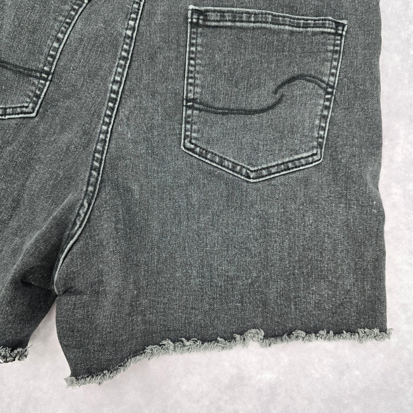 Levi Black Heritage High Rise Flat Front Jeans Denim Bottoms Pants Shorts 16W