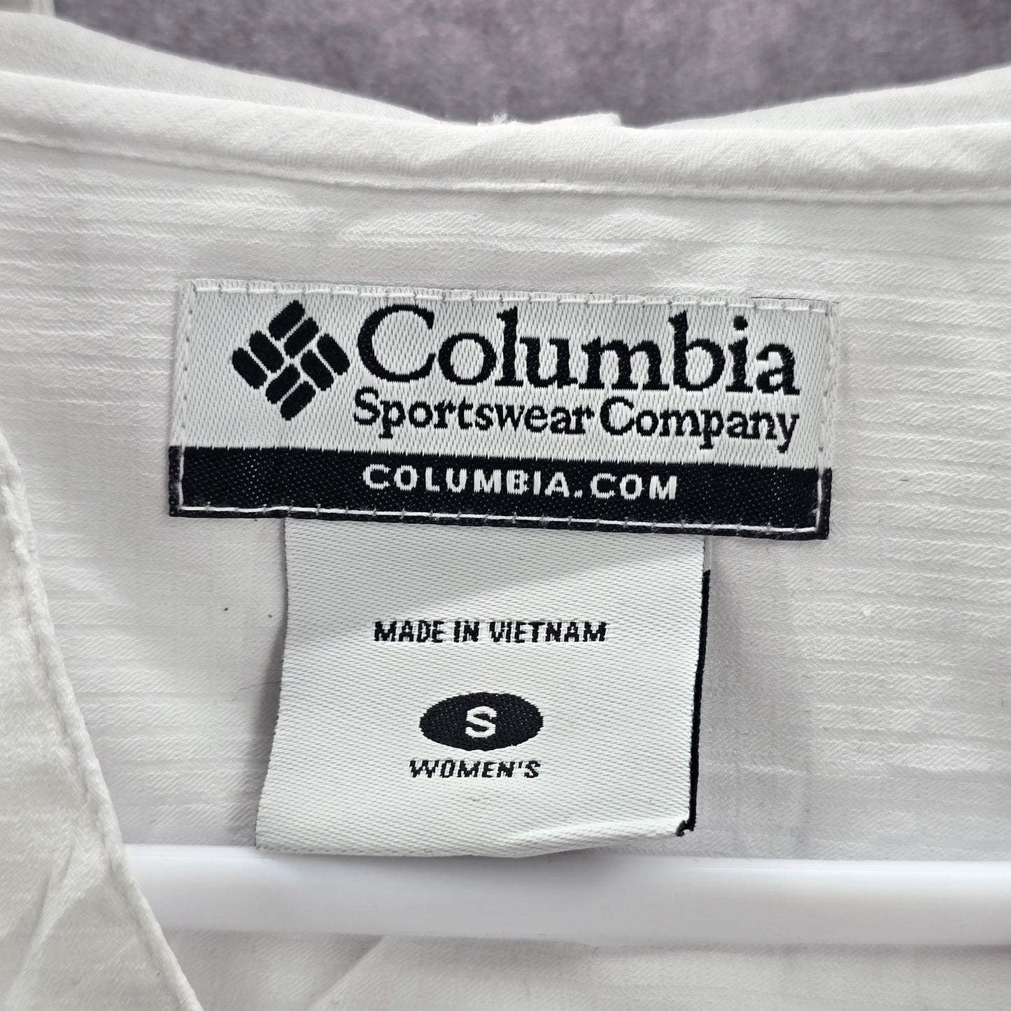 Columbia Sportswear White Hoodie Blouse Top Active Quarter Sleeve Shirt S Small