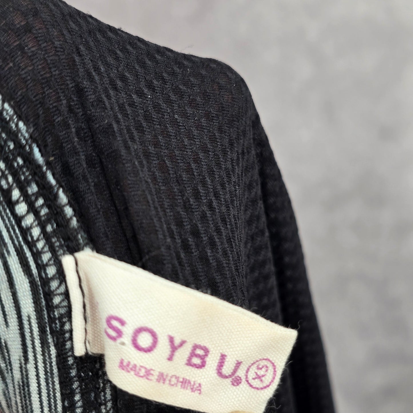 Soybu Gray Black Activewear Sportswear Performance Tshirt Top Extra Small XS