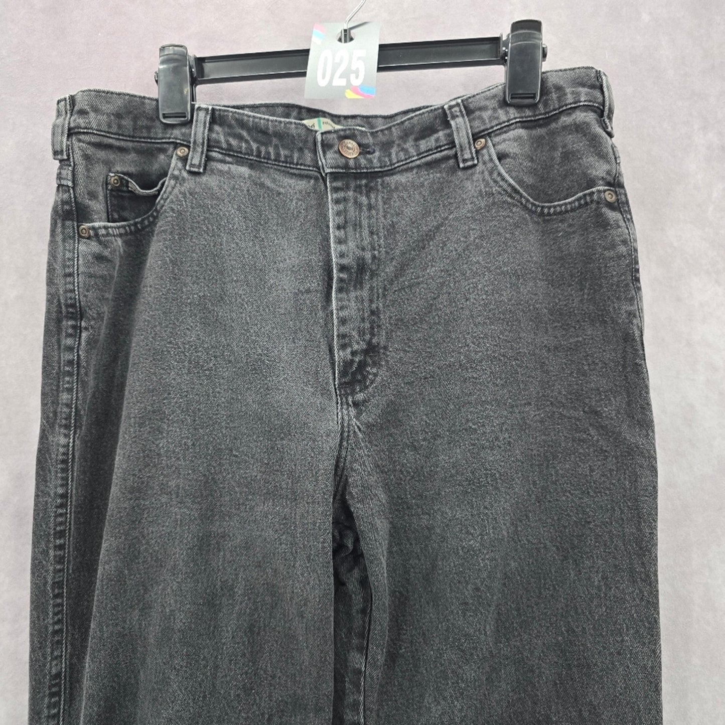 025. Lee Relaxed Straight Leg Gray Black Denim Pants Jeans 16M