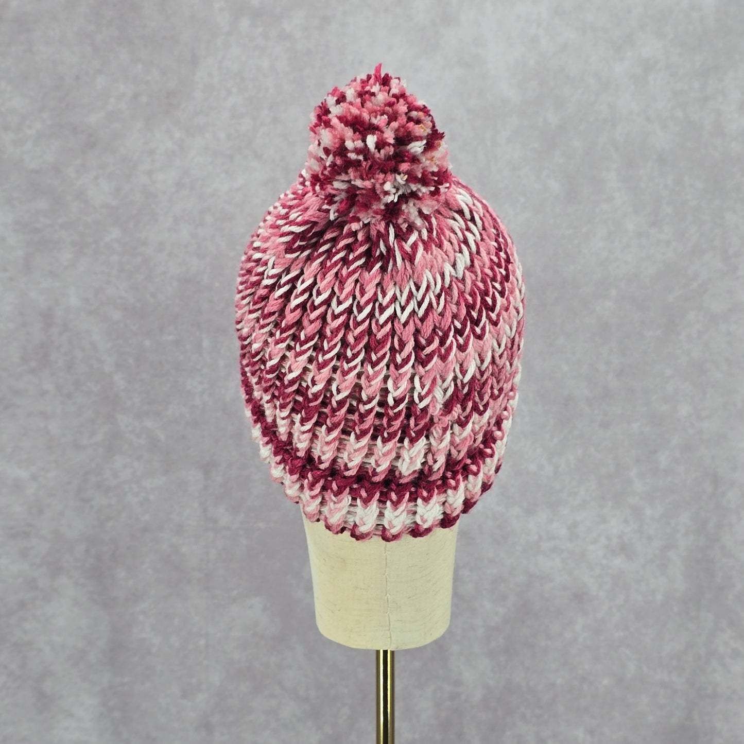 Red Pink Pom Pom White Cable Knit Vintage Y2k Funky Beanie Crochet Cap Hat
