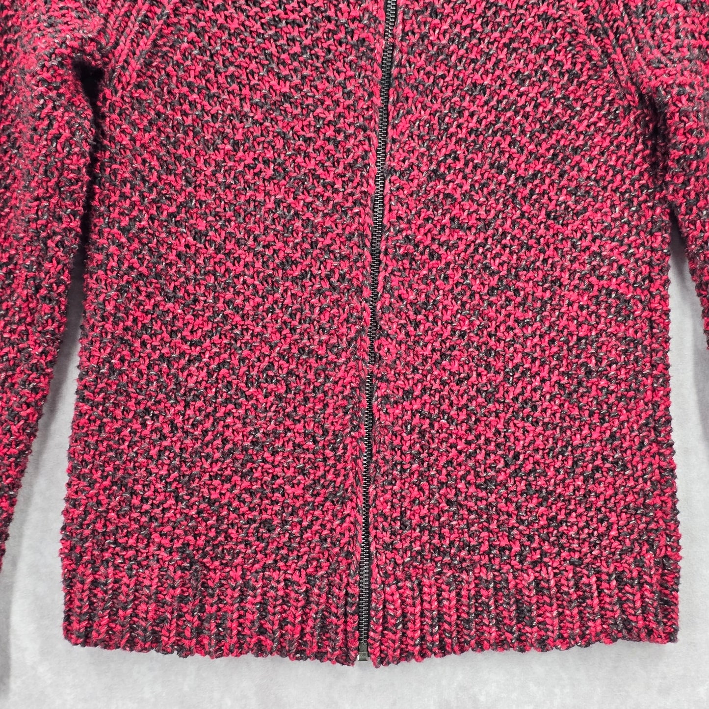 Tart Red Black Long Sleeve Zipper Back Pullover Knit Sweater Cardigan Small