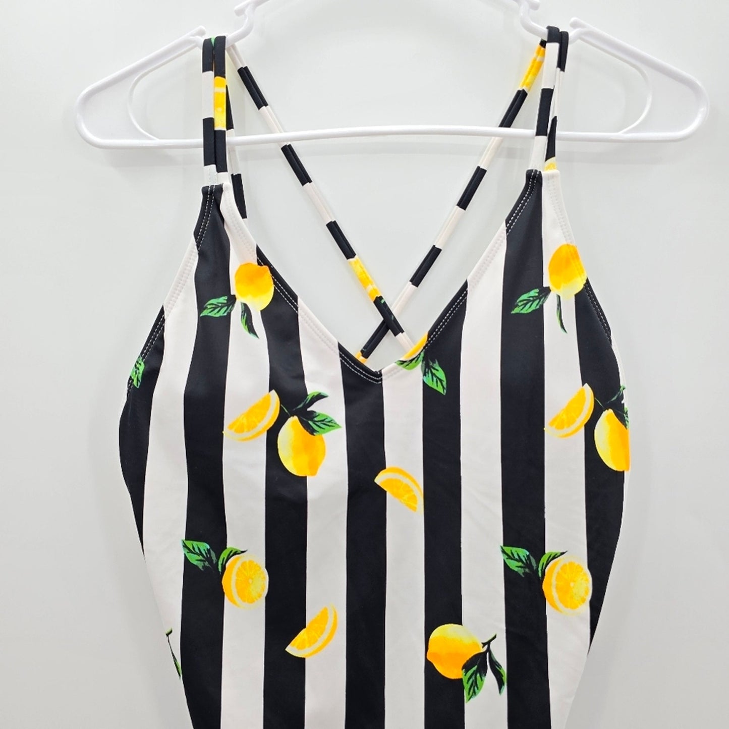 No Boundaries Black Stripe White Lemon One Piece Bathing Suit Swimwear Large