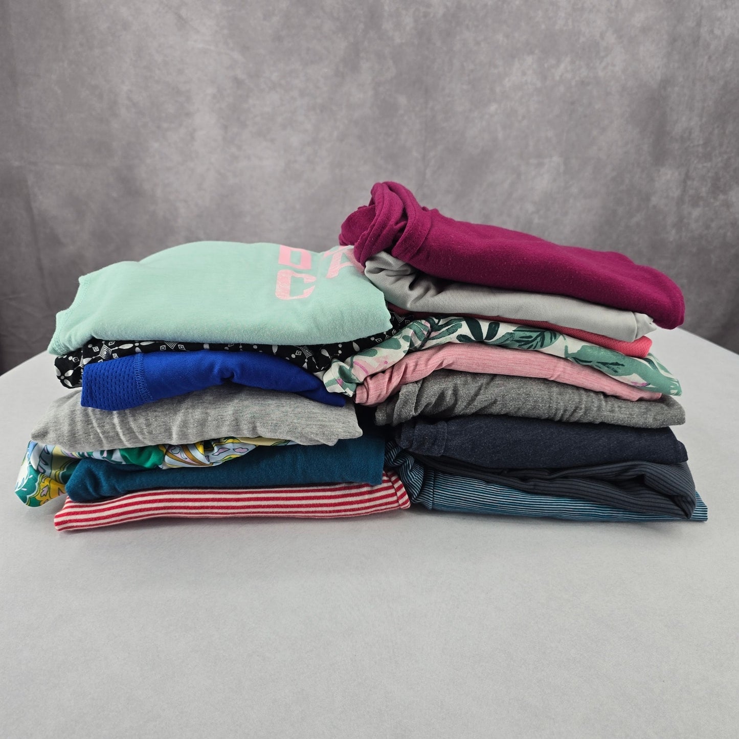 Lot of 16 Womens Tops Sweaters Tanks Random Mixed Bundle of 16 S Small