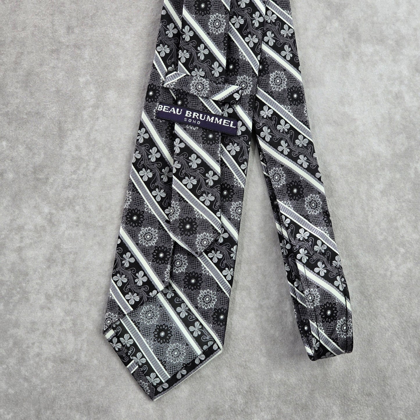 Beau Brummel Black Silver Gray Floral Stripe Silk Executive Neck Tie Men's