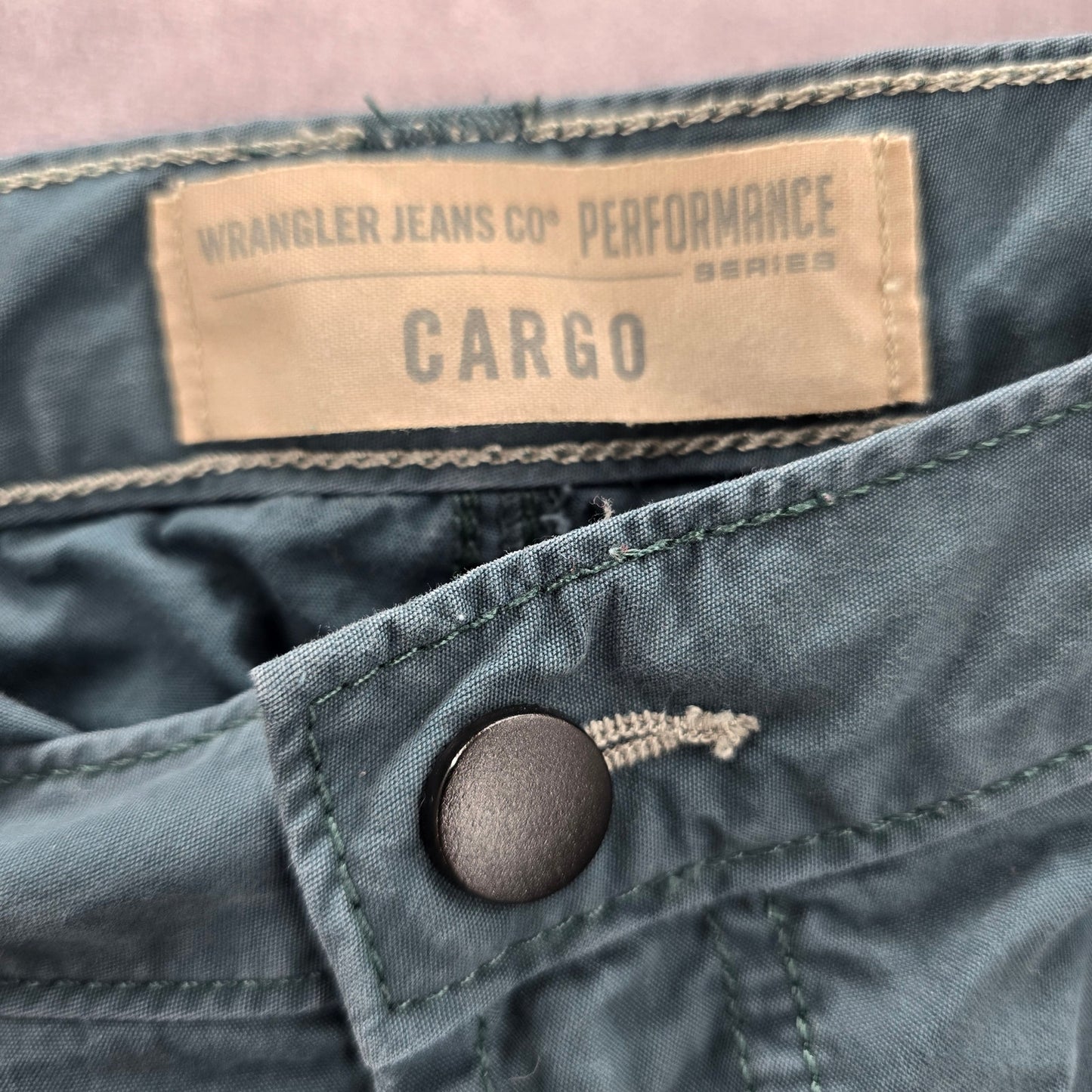 Wrangler Jeans Co Performance Series Green Cargo 5 Pocket Shorts VTG Mens LRG 33