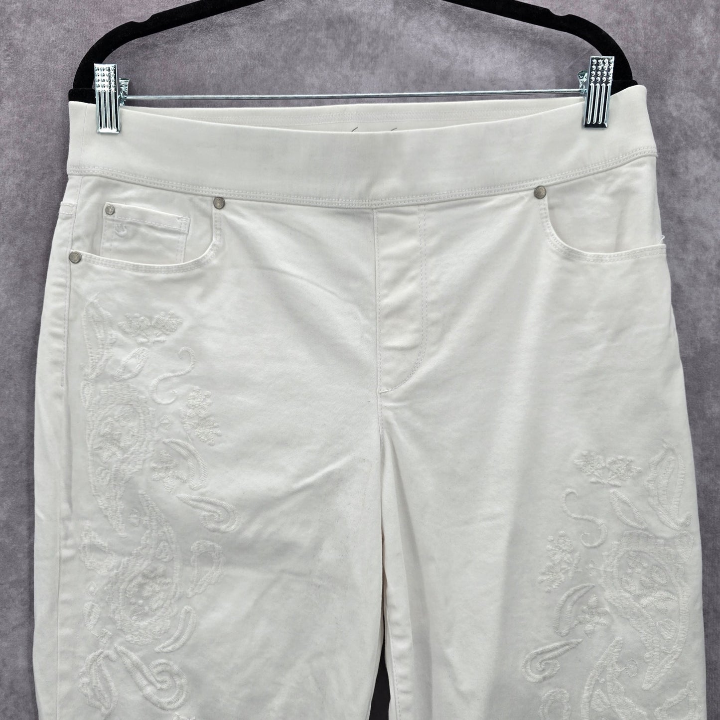 Gloria Vanderbilt White Embroidered Floral Crop Avery Cotton Pants 12