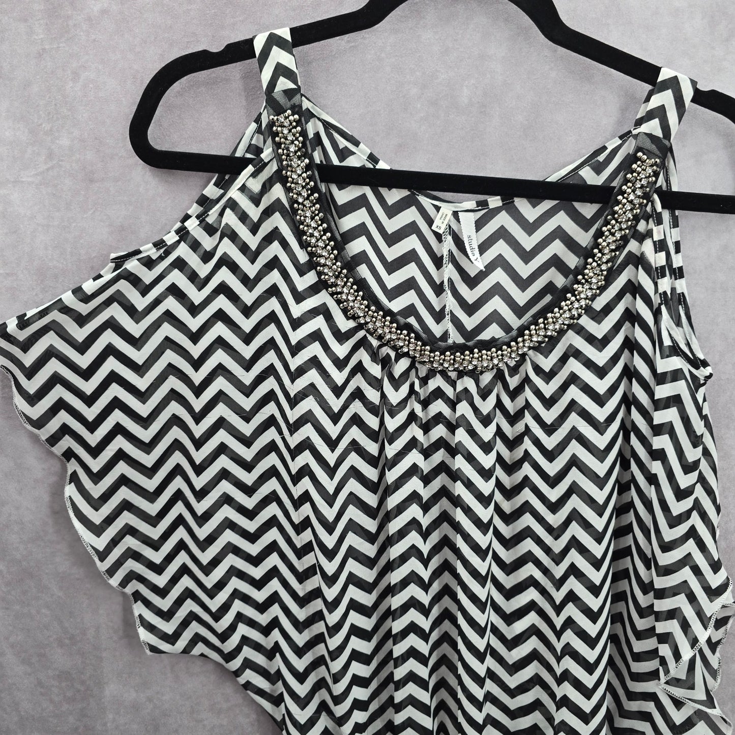Studio Y Back White Chevron Beaded Sheer Cut Out Cold Shoulder Top XS