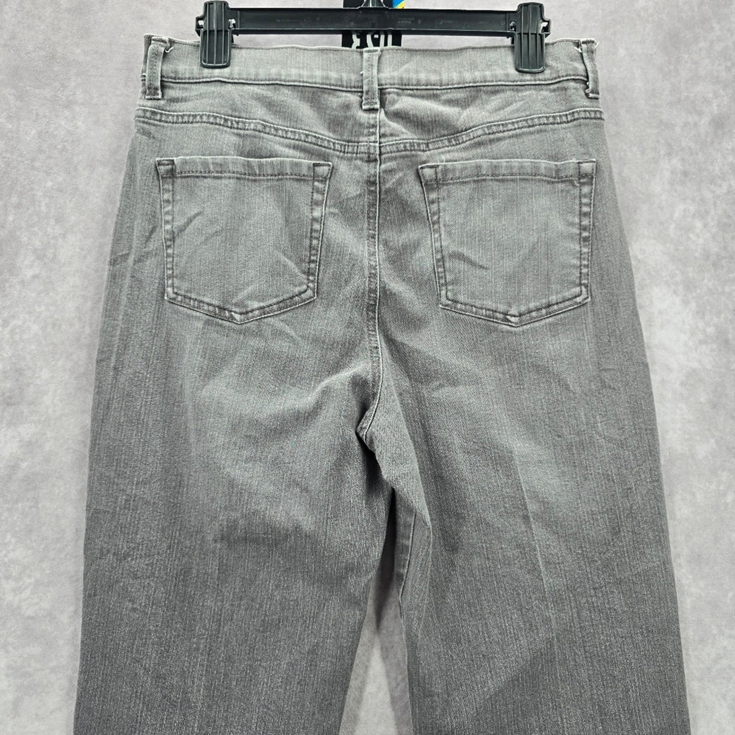 023. Gloria Vanderbilt Gray Amanda Straight Leg Denim Pants Jeans 12
