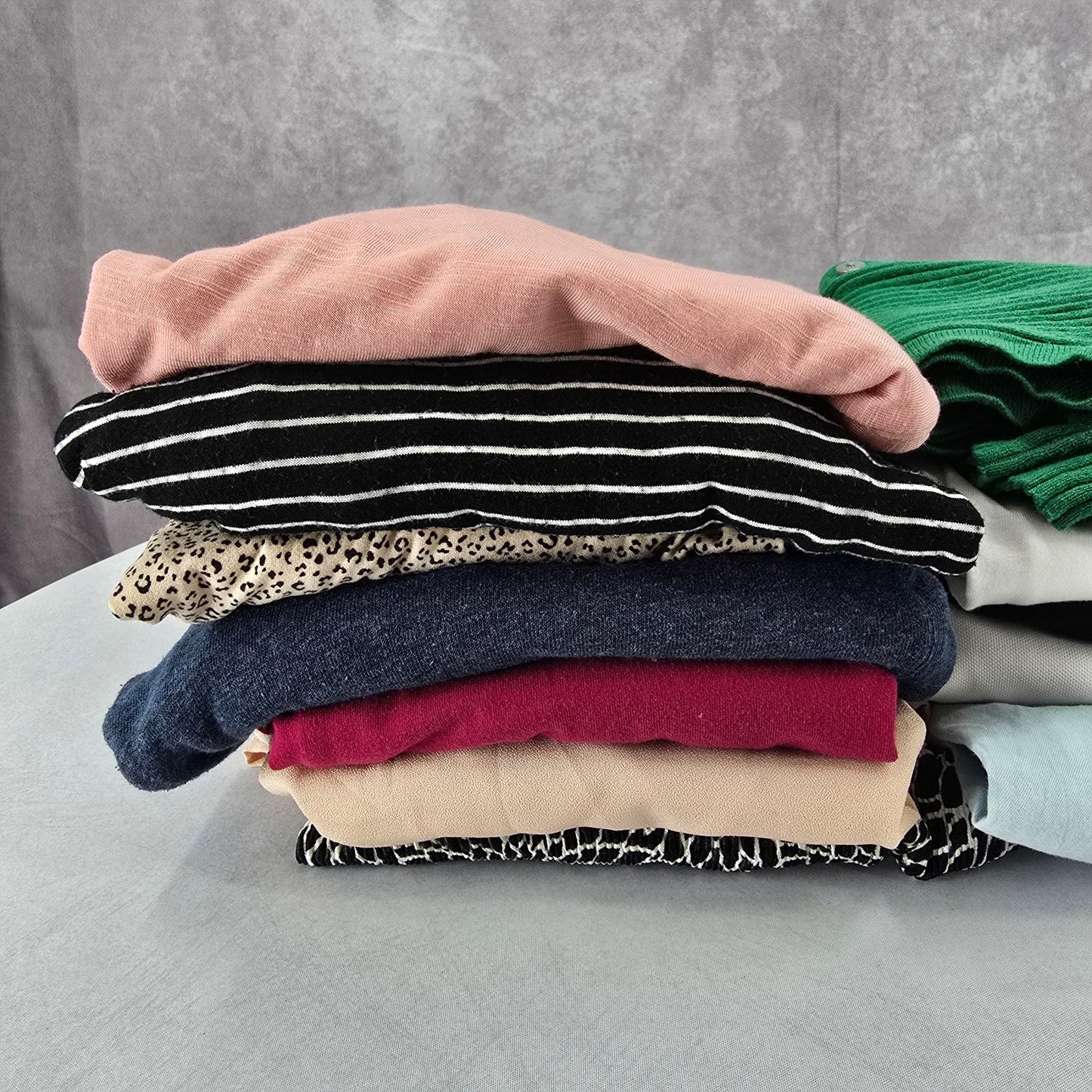 Lot of 12 Womens Tops Sweaters Tanks Random Mixed Bundle of 12 S Small