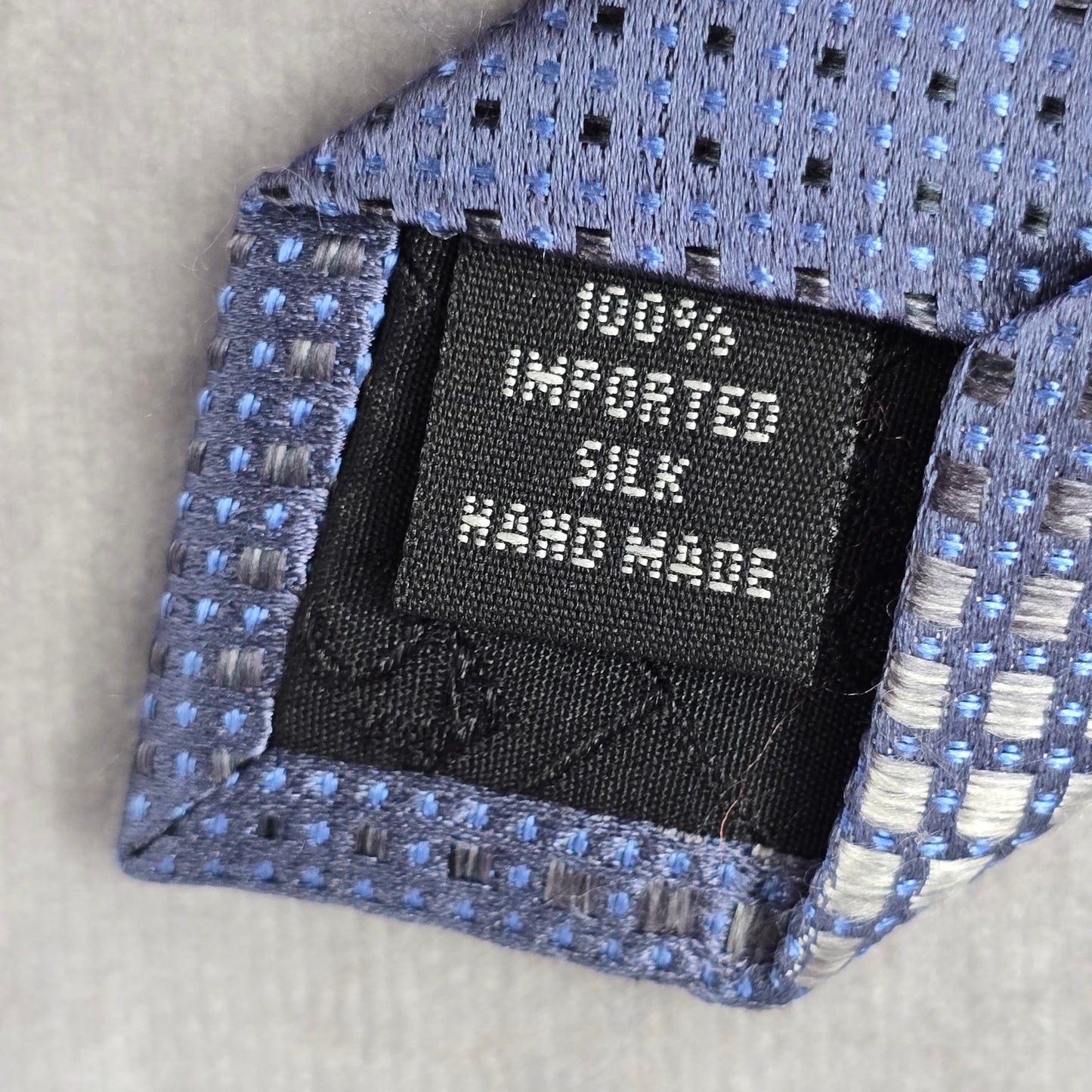 Kenneth Cole New York Blue Gray Black Executive Silk Geometric Neck Tie Men's