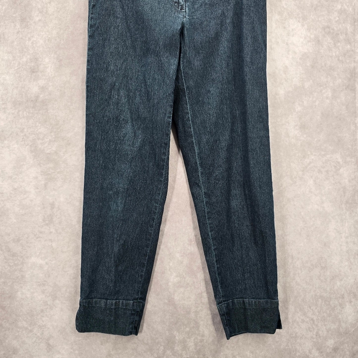 020. Express Blue Denim Straight Stretch Pants Jegging Size Zero 0 XS