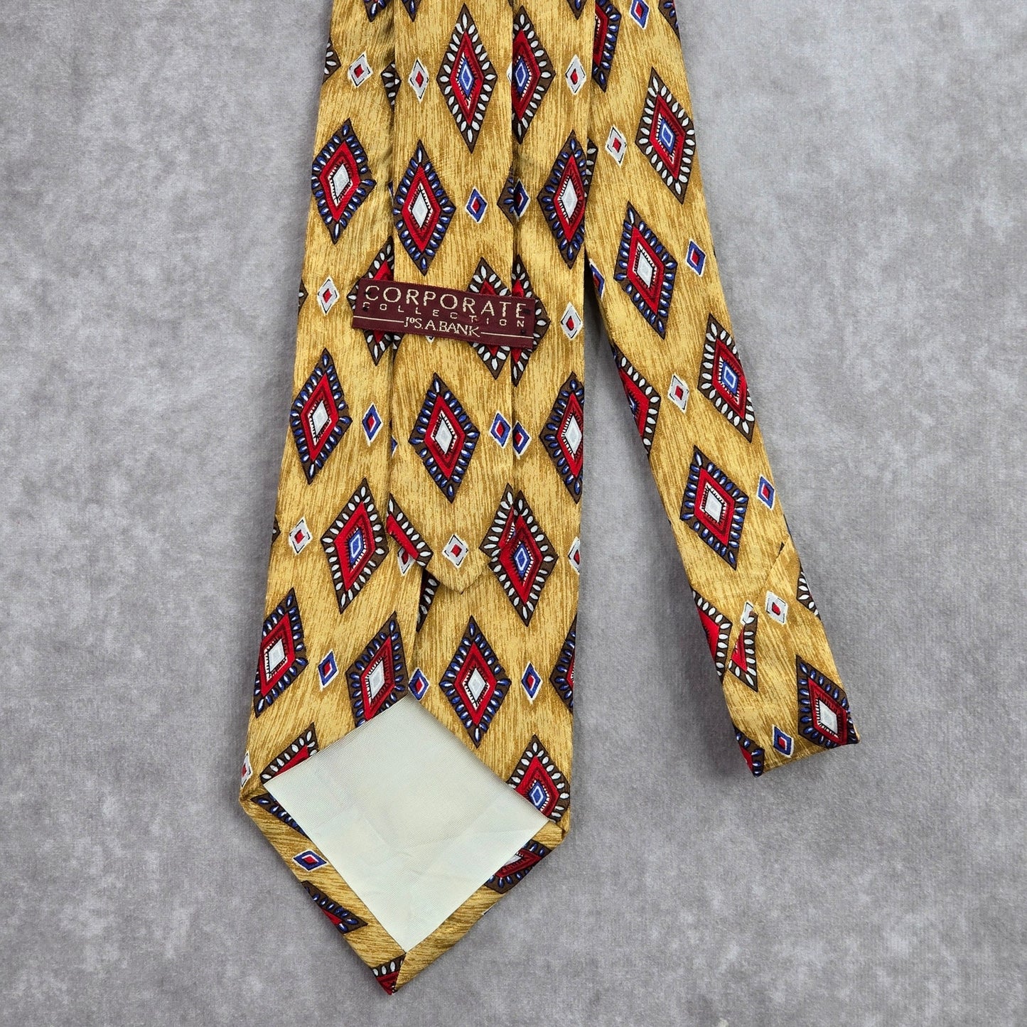 Jos. A. Bank Corporate Collection Yellow Geometric Silk Men's Neck Tie NWOT