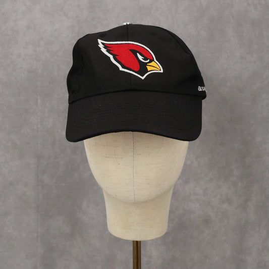 Sixth Man Performance Black Cardinals Sports Cloth Strap Baseball Cap Hat OSFM