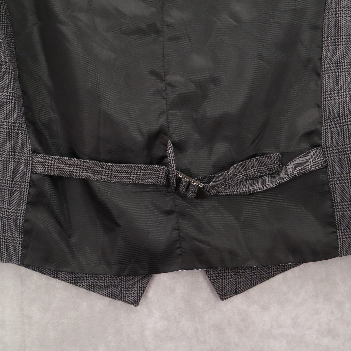 Sovereign Codes Gray Checker 5 Button Point Pocket Waistcoat Formal Suit Vest XL