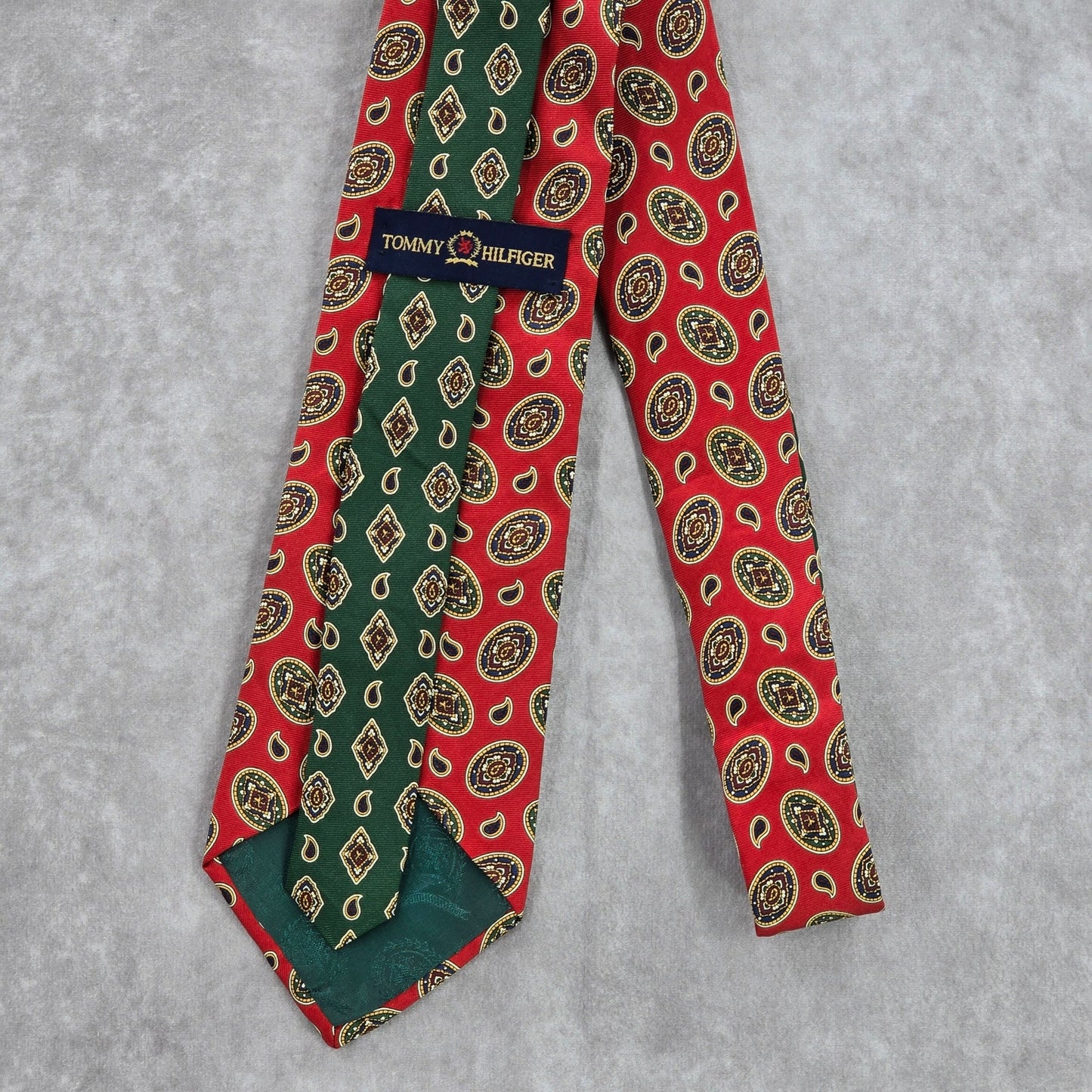 Tommy Hilfiger Red Green Floral Paisley Executive Italian Silk Neck Tie