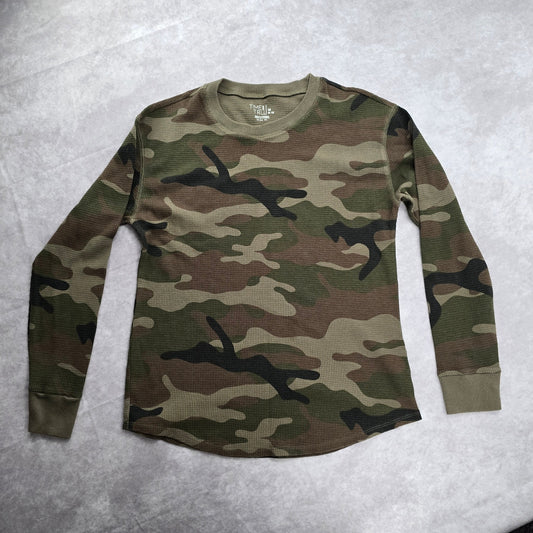 Time and Tru Green Camo Long Sleeve Blouse Top Shirt Sweater Medium 8/10