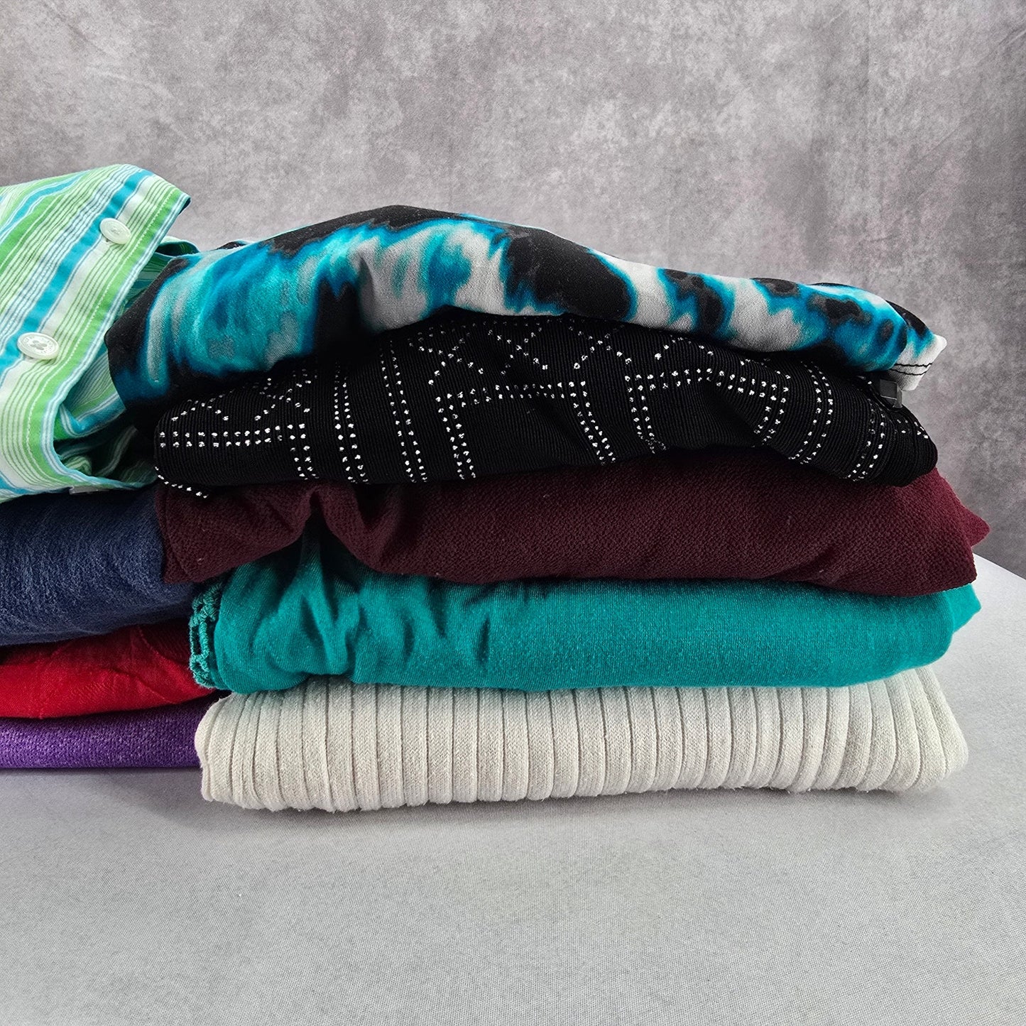 Lot of 9 Womens Tops Sweaters Tanks Random Mixed Bundle of 9 M Medium