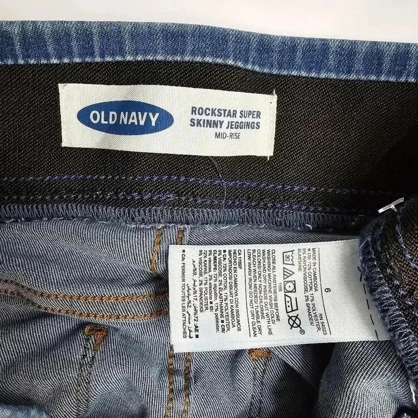 Old Navy Rockstar Blue Jeans Denim Pants Super Skinny Mid Rise Jeggings Size 6