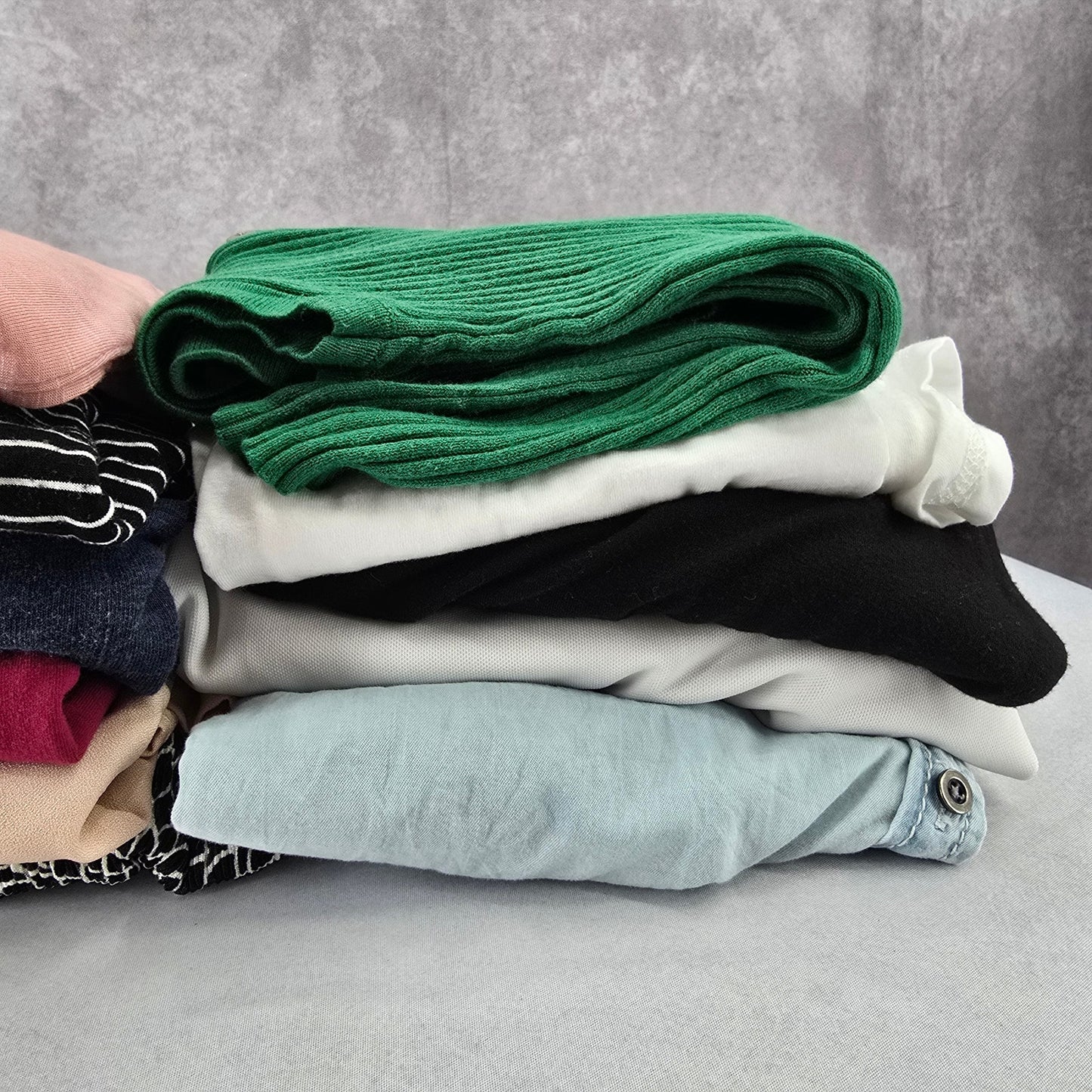 Lot of 12 Womens Tops Sweaters Tanks Random Mixed Bundle of 12 S Small