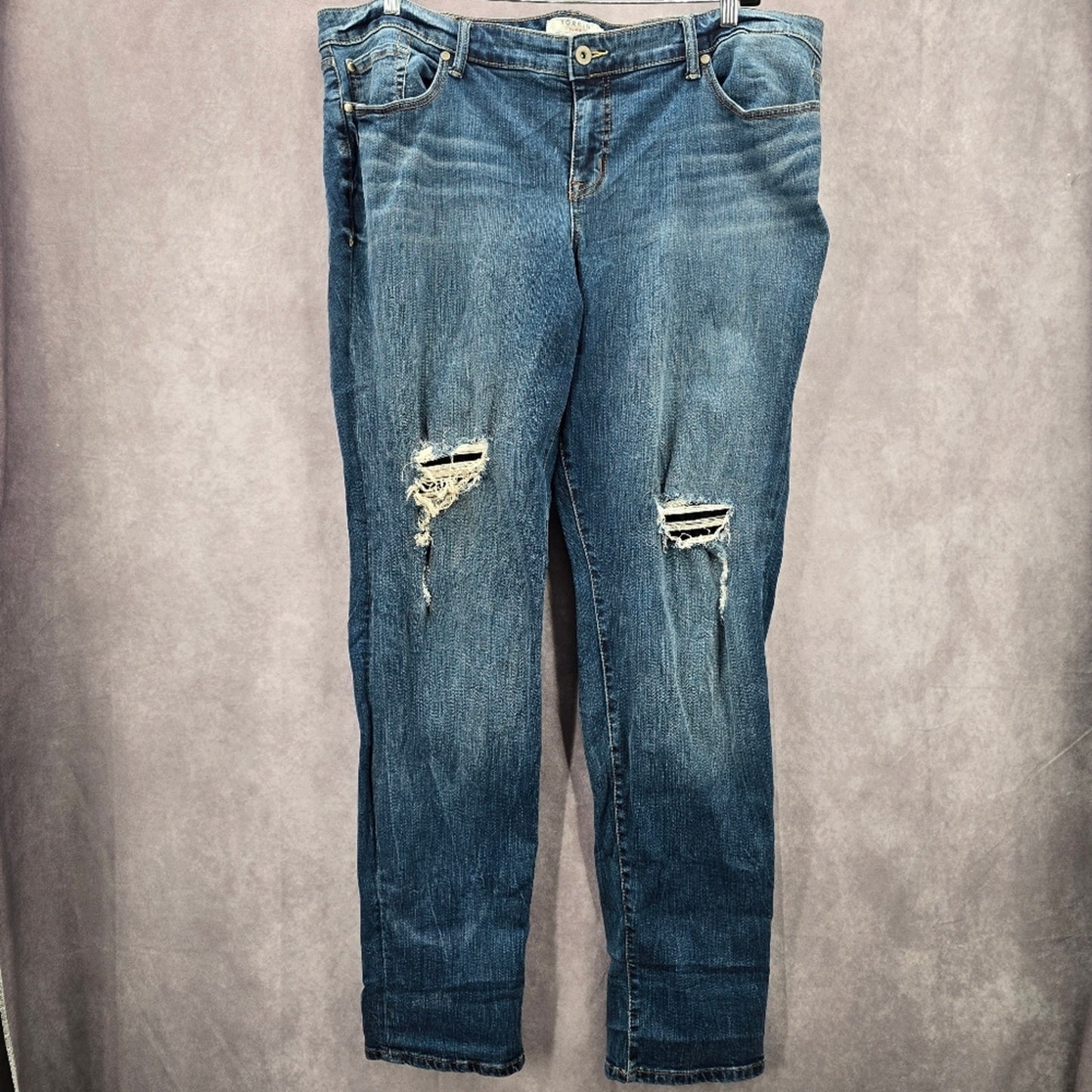 029. Torrid Denim Blue Distress Straight Tapered Denim Pants Jeans 24XT